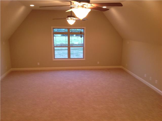 821 Double Log Cabin Road Lebanon, TN 37087 - Photo 12 of 16 an empty room with a window