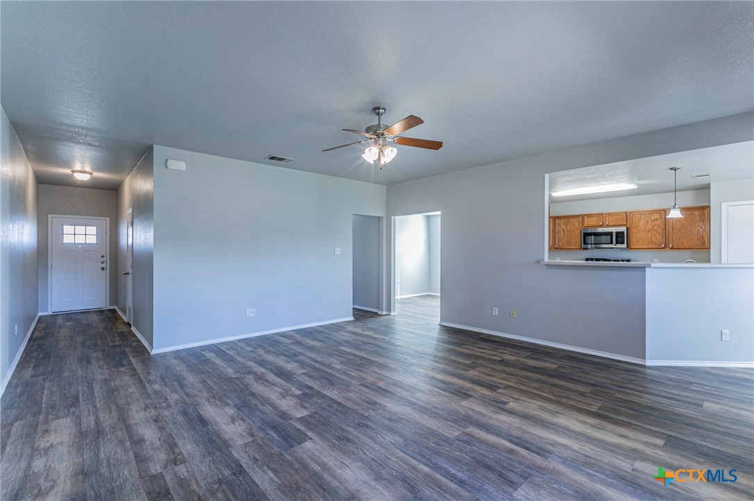 2108 Independence Court Belton, TX 76513 - Photo 5 of 30