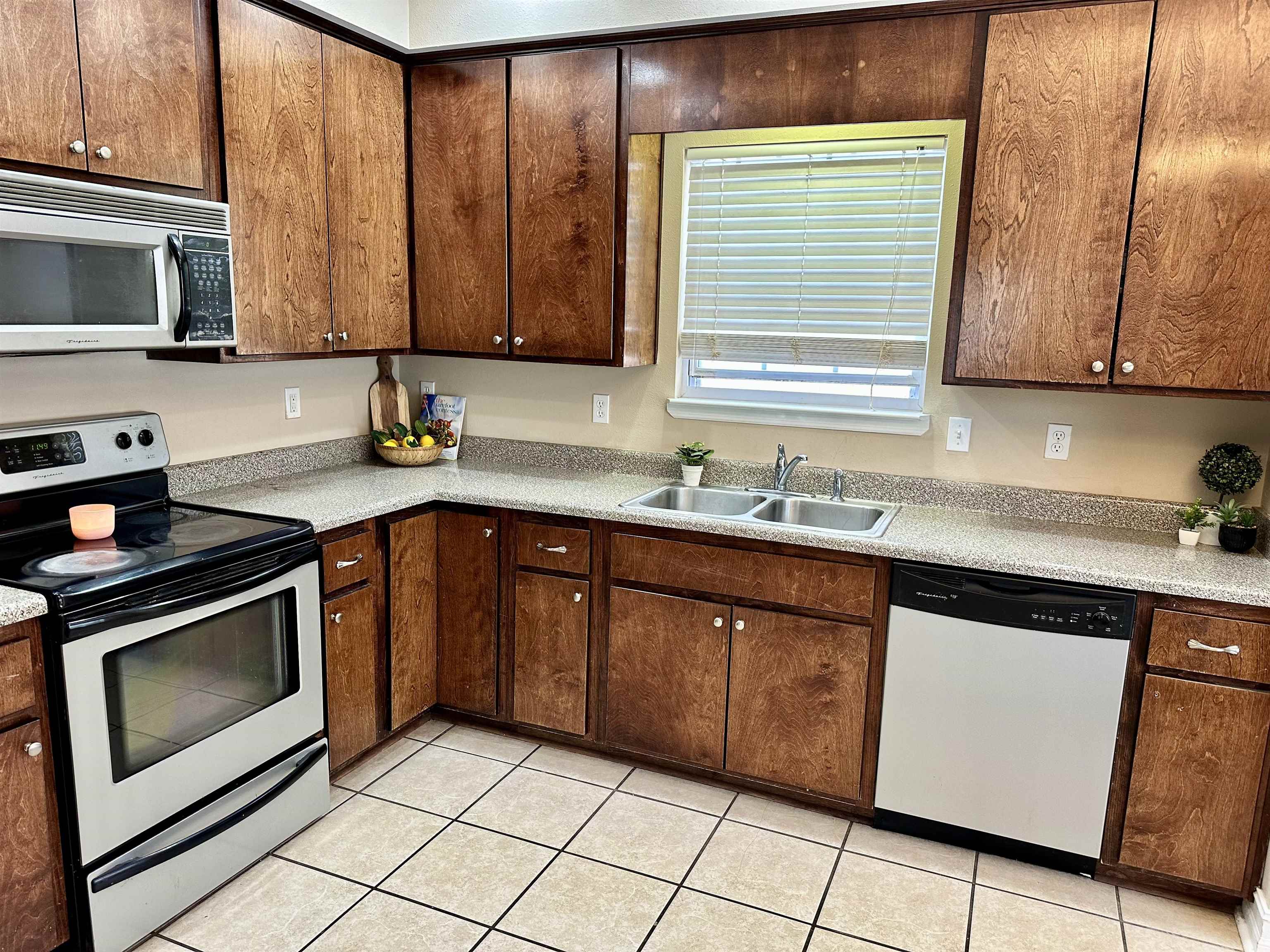62 East J Stringer Road Crawfordville, FL 32327 - Photo 17 of 19 Gallery Image 17
