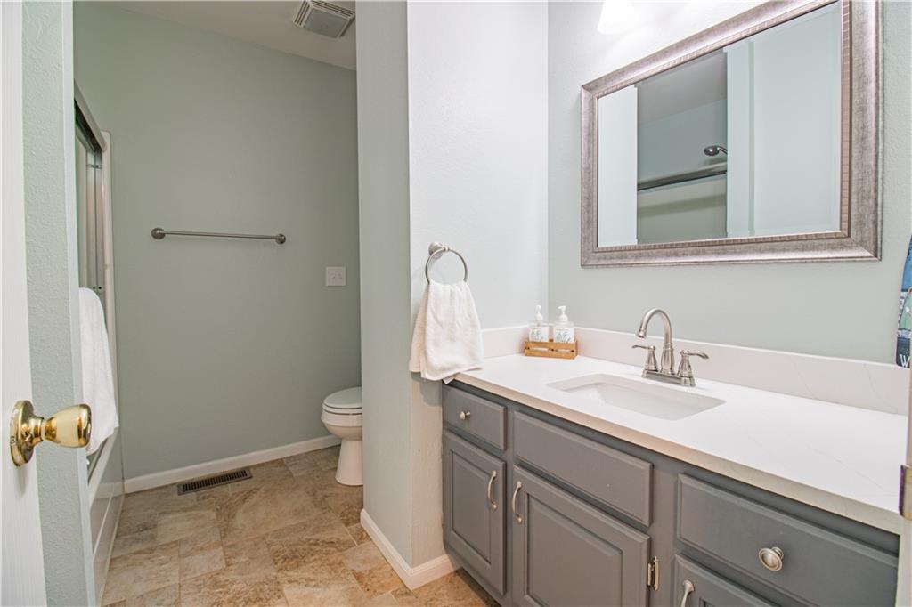 139 Southeast 621 Road Warrensburg, MO 64093 - Photo 12 of 33
