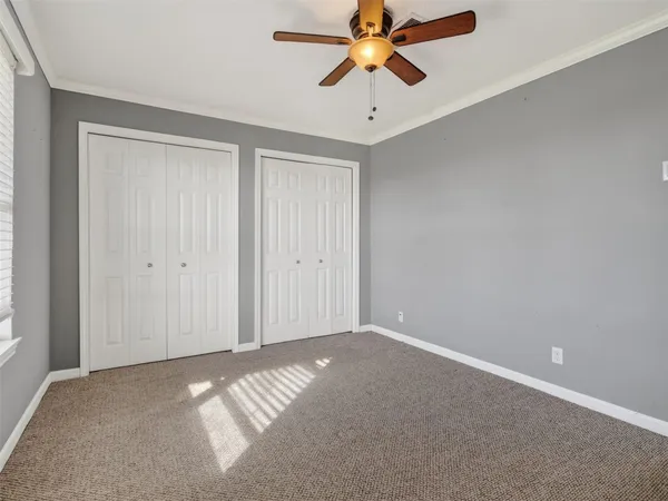 $2,200 | 16527 Lewis Scot Road, Jamaica Beach, TX 77554