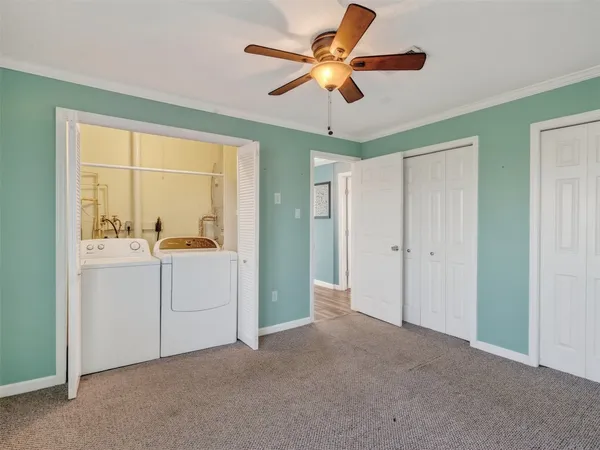 $2,200 | 16527 Lewis Scot Road, Jamaica Beach, TX 77554
