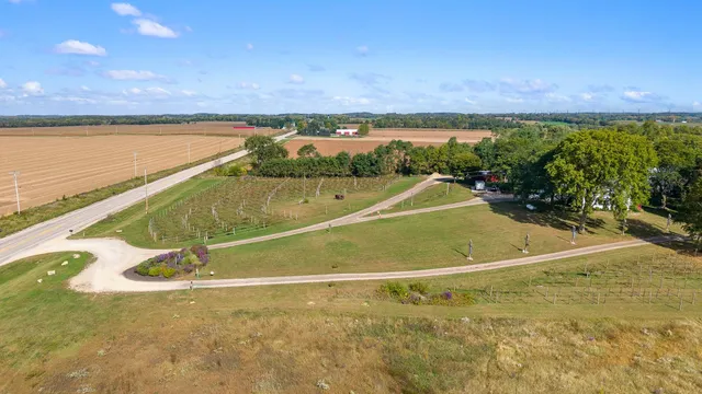$950,000 | 1242 Highway 73, Edgerton, WI 53534