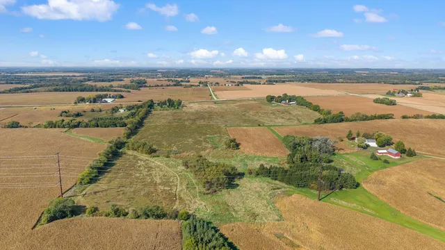 $950,000 | 1242 Highway 73, Edgerton, WI 53534