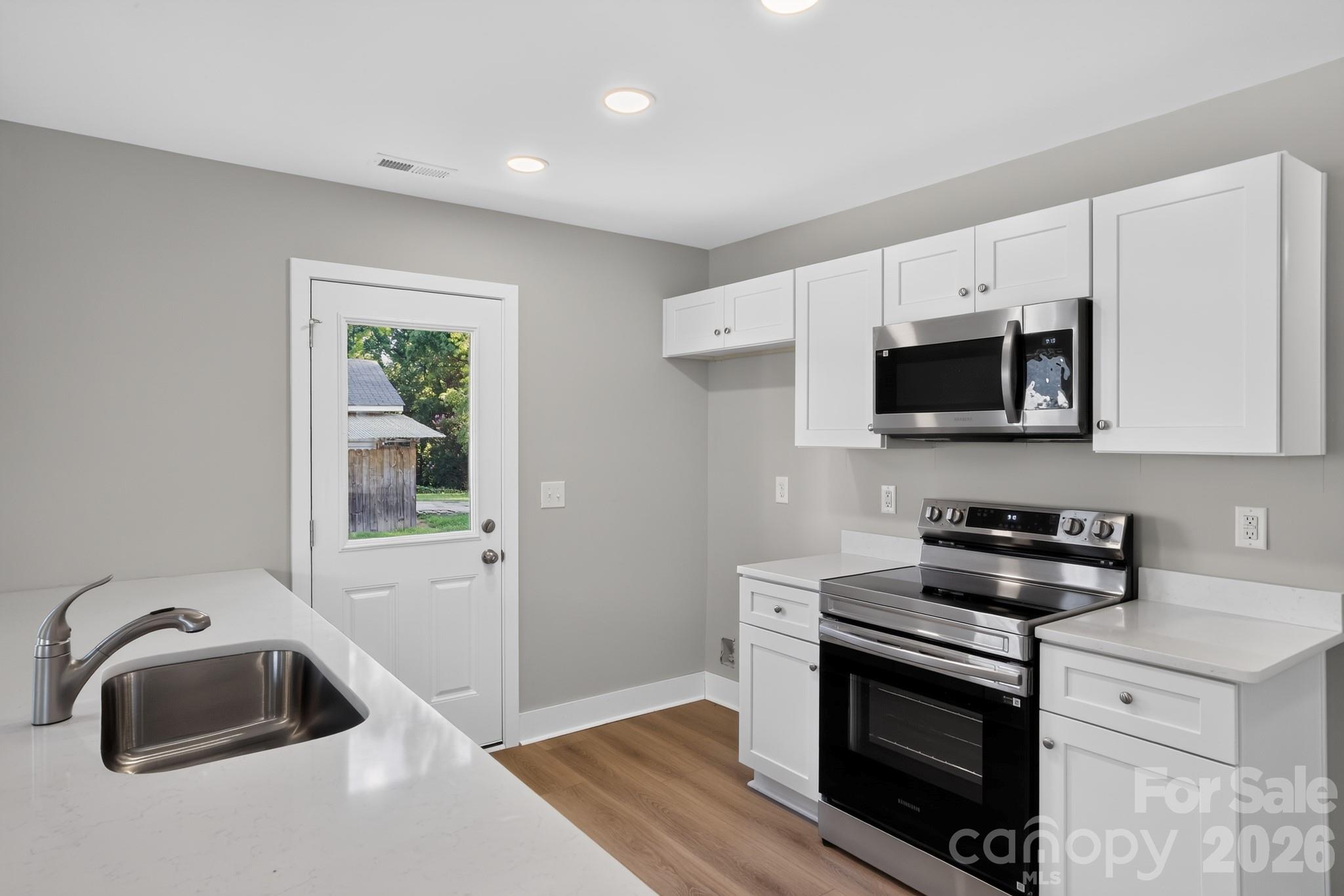 157 East 3rd Street Gaffney, SC 29340 - Photo 17 of 32