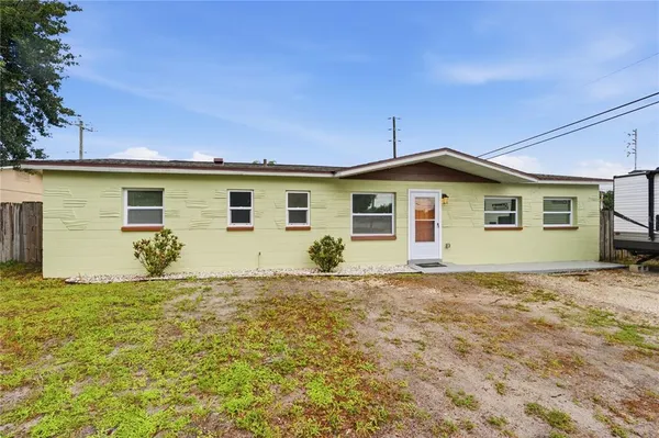 $399,999 | 3991 14th Avenue Southeast, Largo, FL 33771