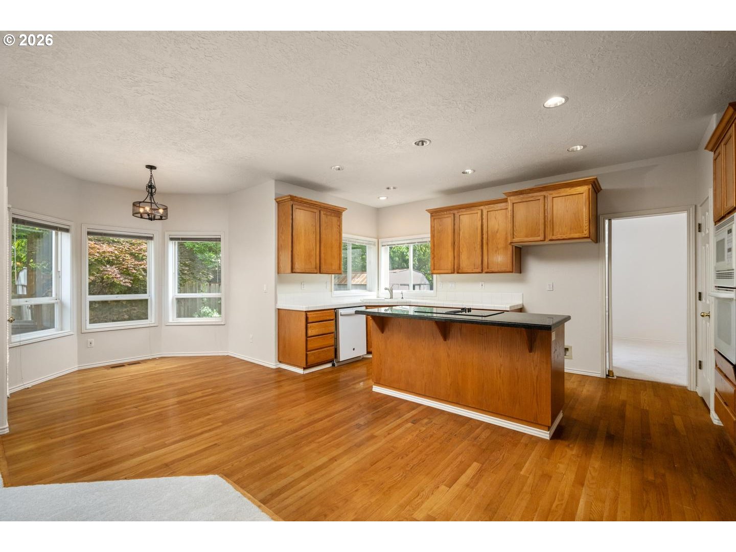 16775 Southwest Springwater Lane Beaverton, OR 97006 - Photo 13 of 47