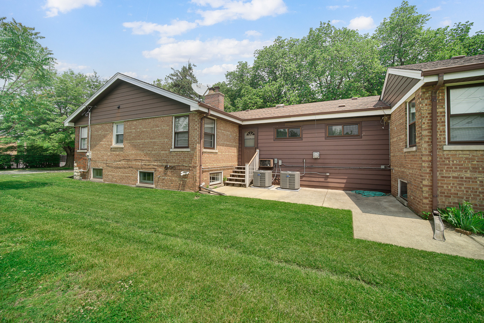 9600 Kilpatrick Avenue, Unit SOUTH Oak Lawn, IL 60453 - Photo 11 of 11
