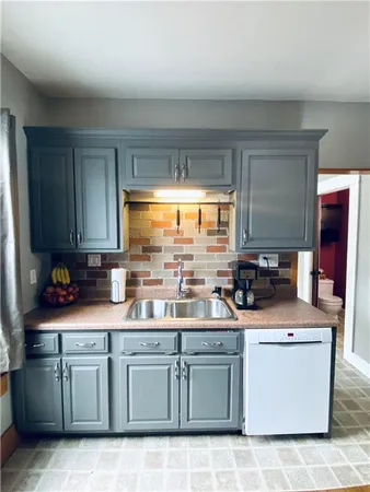 $234,900 | 1002 South Main Street, Concordia, MO 64020