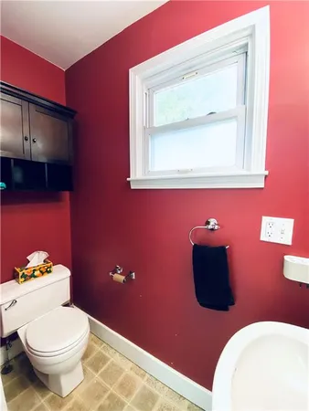 $234,900 | 1002 South Main Street, Concordia, MO 64020