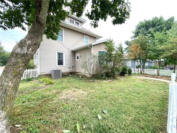 $234,900 | 1002 South Main Street, Concordia, MO 64020