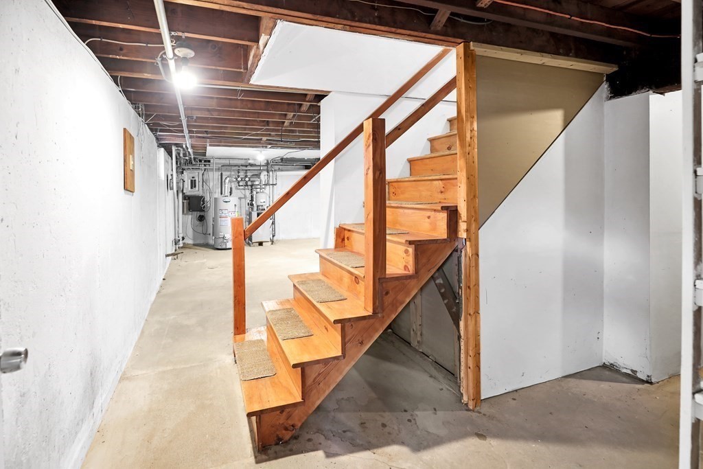 8 Hemlock Road Boston, MA 02132 - Photo 19 of 24 Gallery Image 19