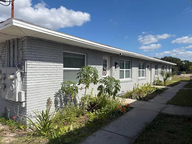 $450,000 | 1724 2nd Street Northwest, Unit D, Winter Haven, FL 33881