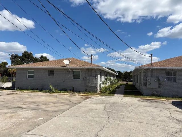 $450,000 | 1724 2nd Street Northwest, Unit D, Winter Haven, FL 33881