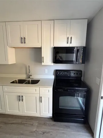 $450,000 | 1724 2nd Street Northwest, Unit D, Winter Haven, FL 33881