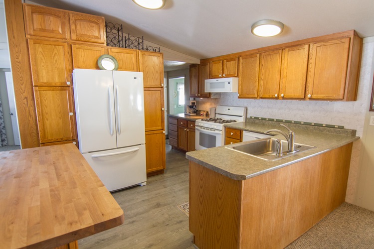 6186 North County Line Road Coleman, MI 48618 - Photo 5 of 34