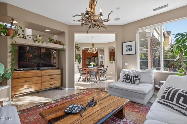 $1,150,000 | 1907 Tanager Street, Ventura, CA 93003