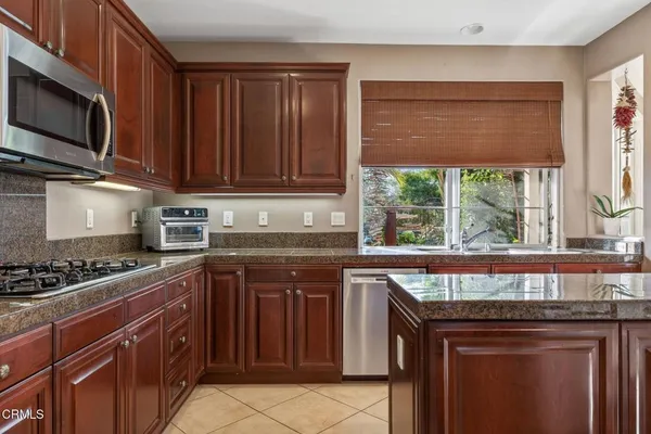 $1,150,000 | 1907 Tanager Street, Ventura, CA 93003