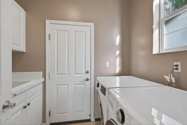 $1,150,000 | 1907 Tanager Street, Ventura, CA 93003