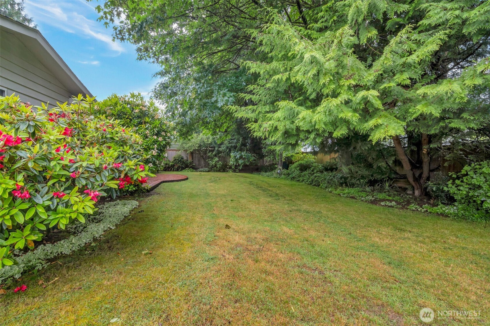 9605 216th Place Southwest Edmonds, WA 98020 - Photo 20 of 27