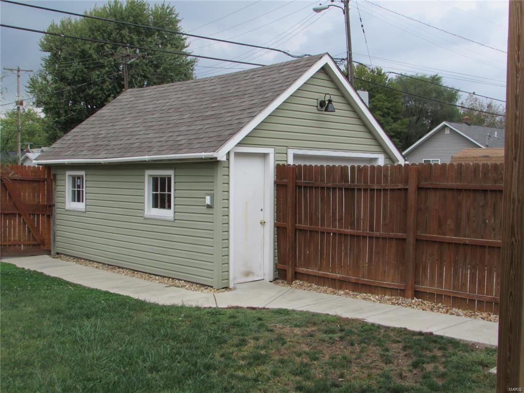 408 North Maple Avenue Roxana, IL 62084 - Photo 19 of 27