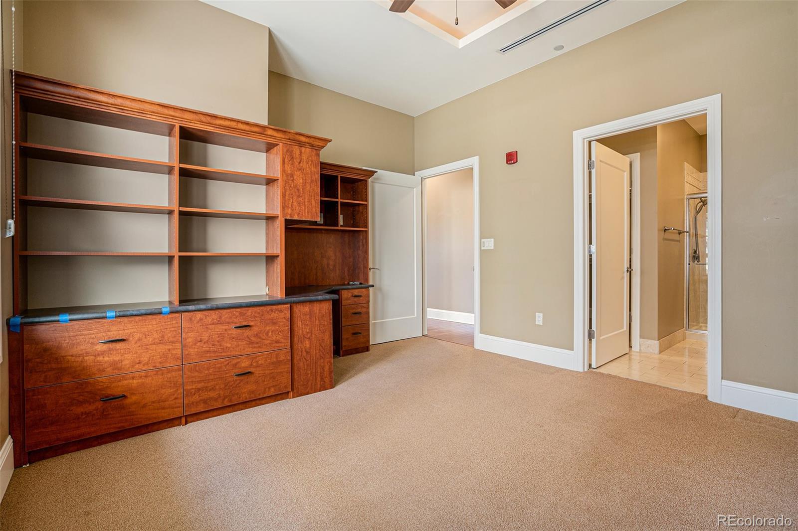 5455 Land Mark Place, Unit 401 Greenwood Village, CO 80111 - Photo 9 of 28 Gallery Image 9