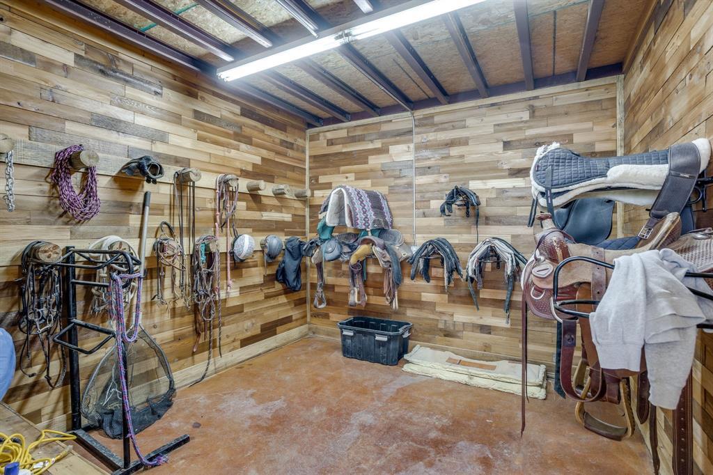 3678 County Road 3655 Bridgeport, TX 76426 - Photo 20 of 40 tack room cedar lined