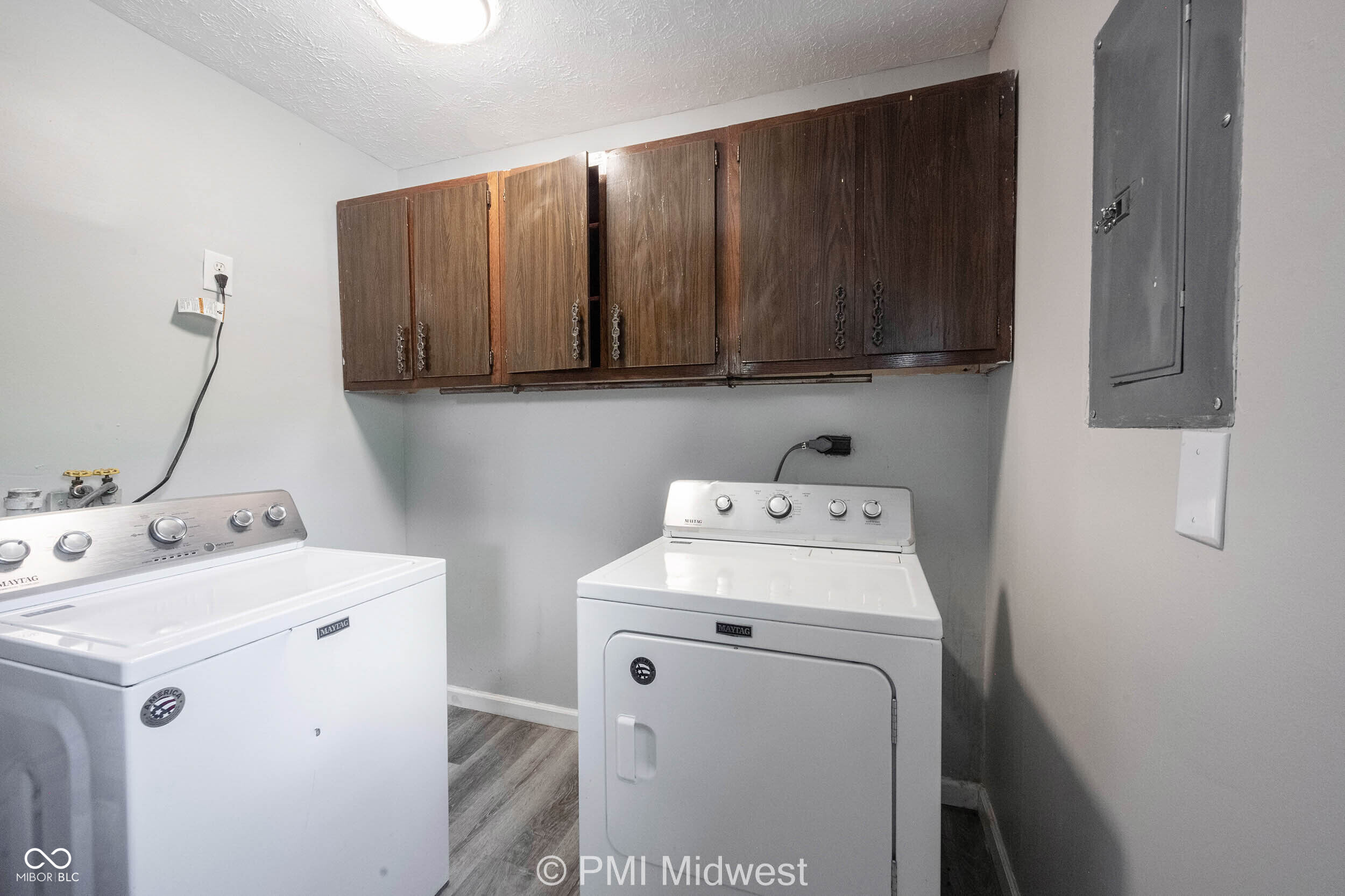 4350 Dubarry Road Indianapolis, IN 46226 - Photo 13 of 32