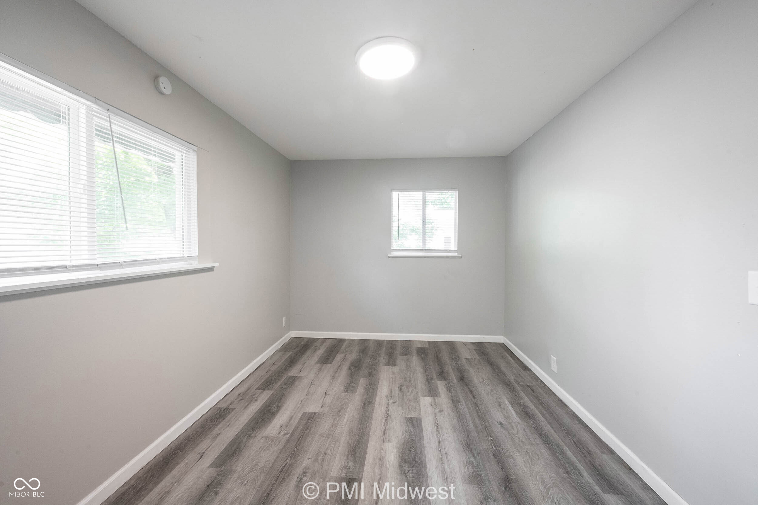 4350 Dubarry Road Indianapolis, IN 46226 - Photo 14 of 32