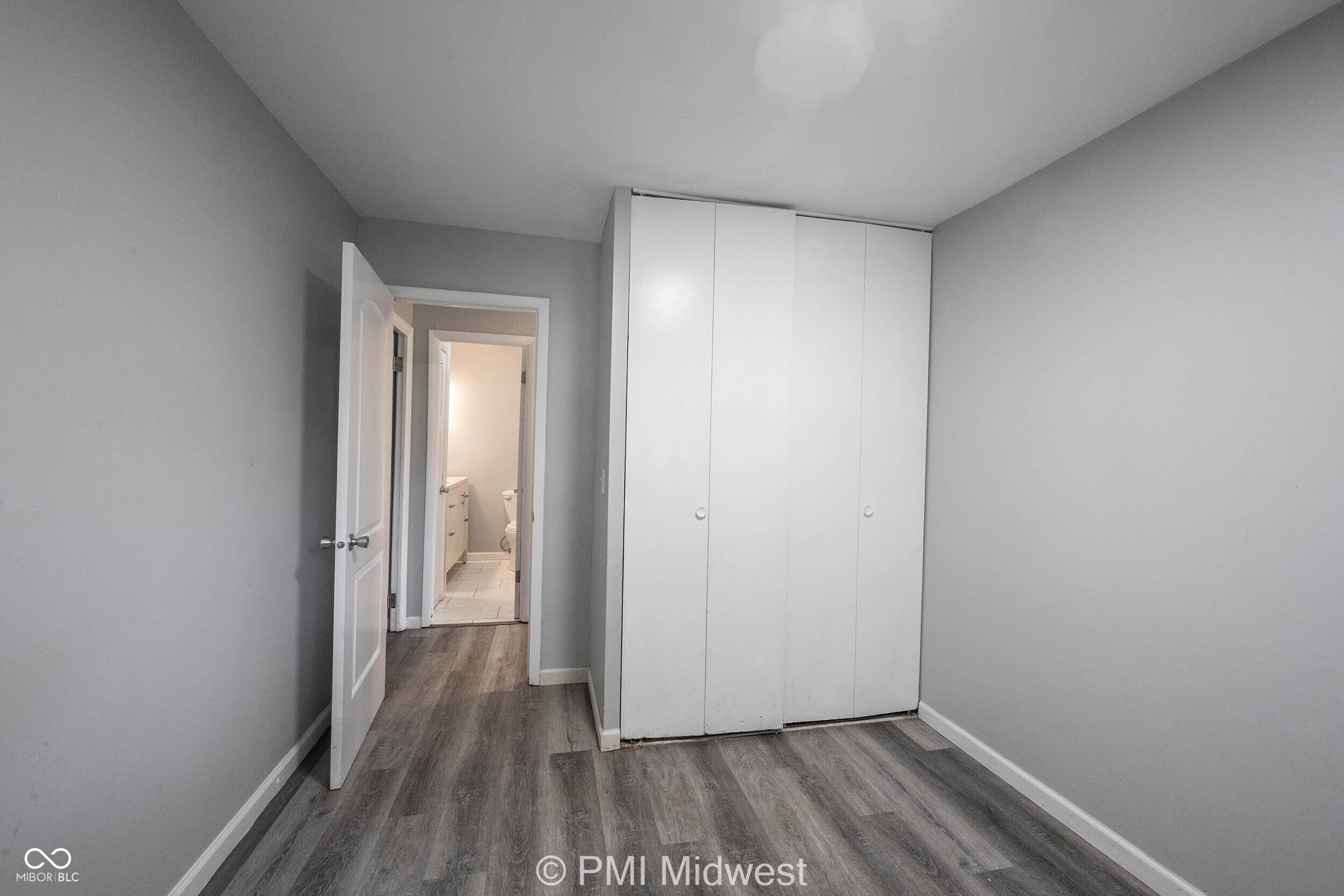 4350 Dubarry Road Indianapolis, IN 46226 - Photo 21 of 32