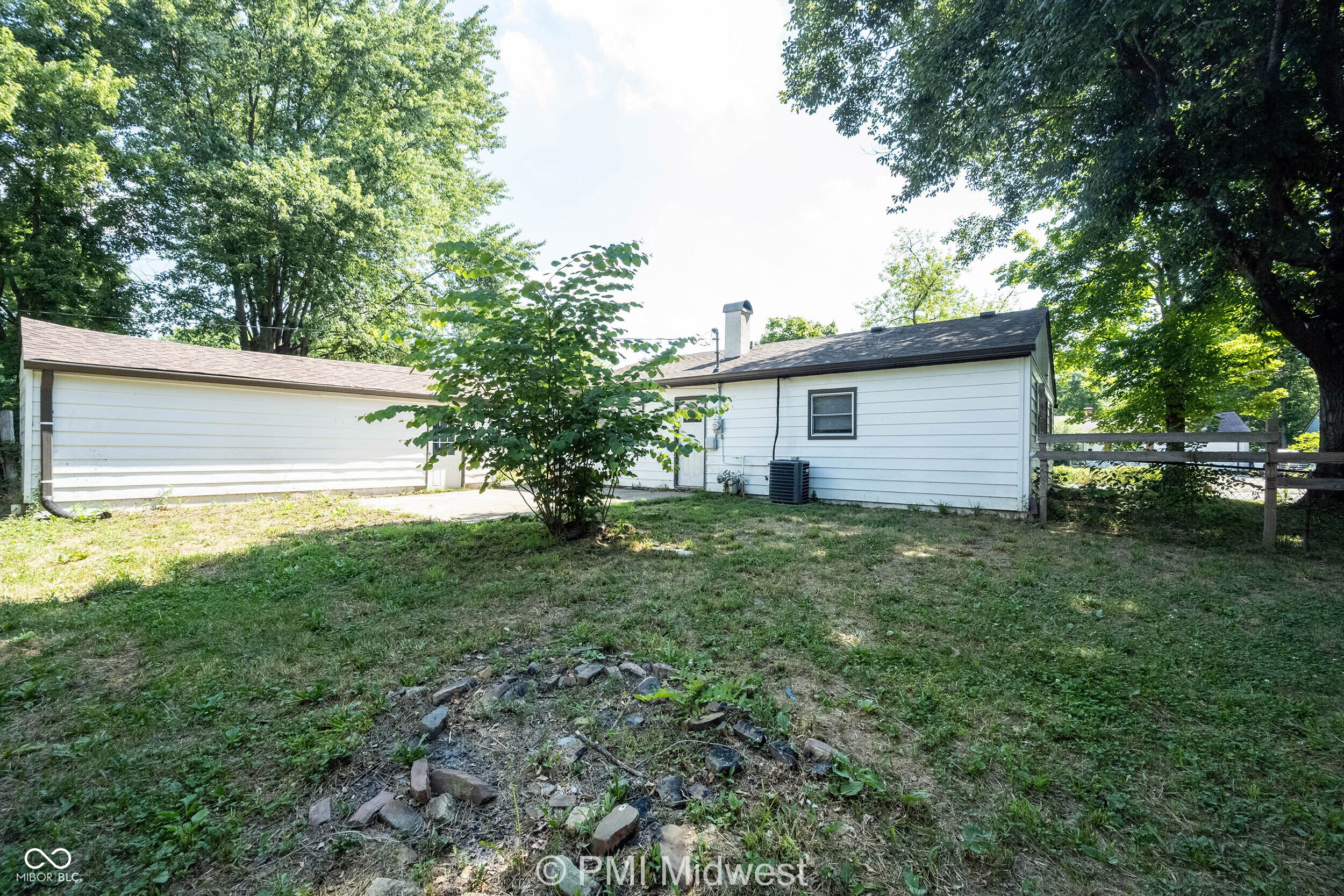 4350 Dubarry Road Indianapolis, IN 46226 - Photo 28 of 32