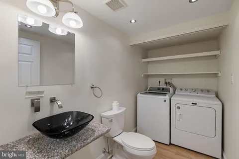 $399,000 | 1914 Fairmount Avenue, Unit 4, Philadelphia, PA 19130