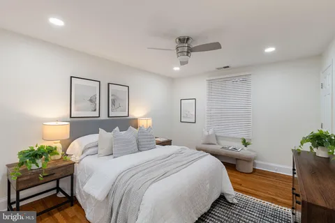 $399,000 | 1914 Fairmount Avenue, Unit 4, Philadelphia, PA 19130