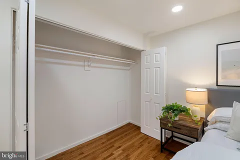 $399,000 | 1914 Fairmount Avenue, Unit 4, Philadelphia, PA 19130