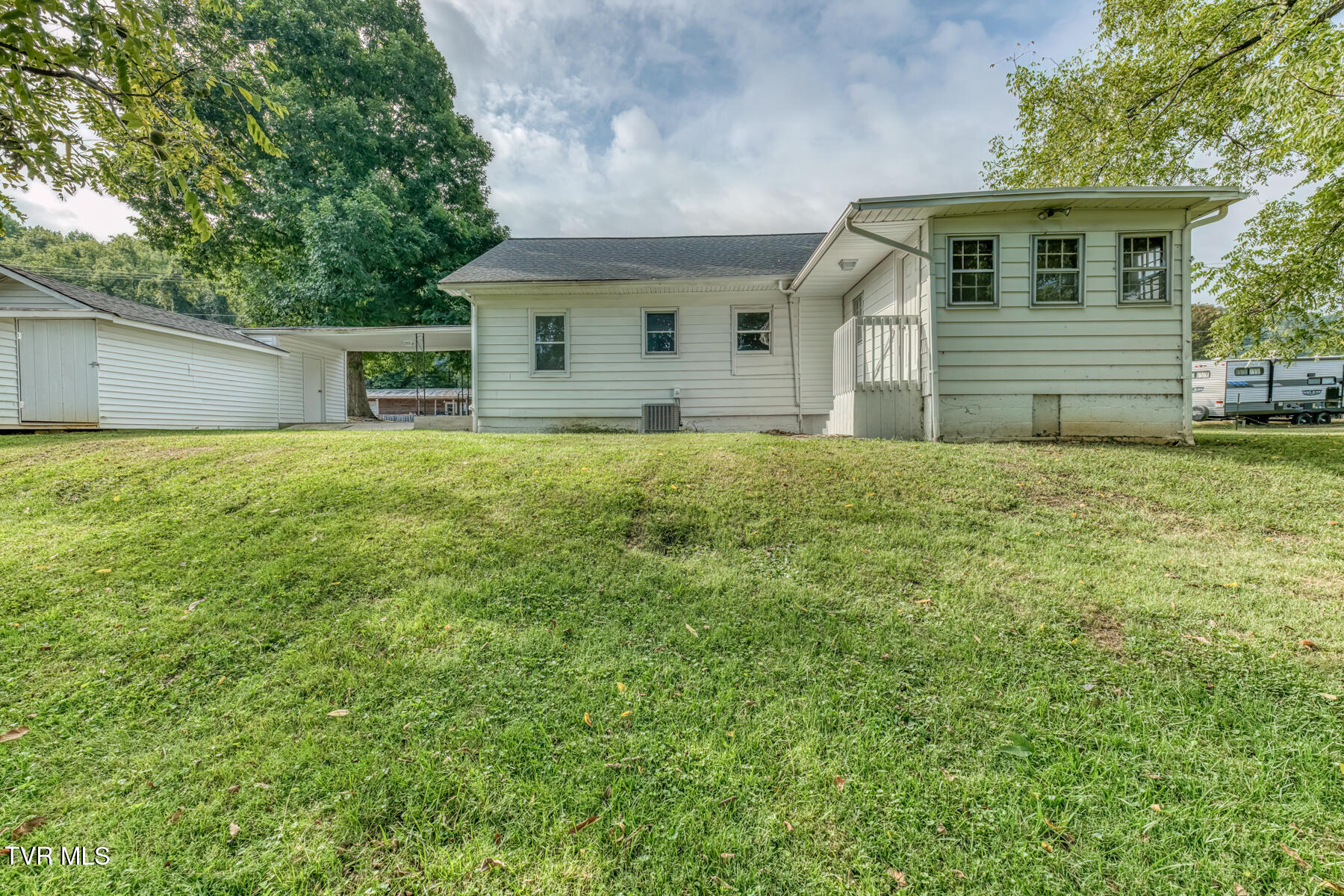 1488 Southside Road Elizabethton, TN 37643 - Photo 83 of 91 1488 Southside Rd-38