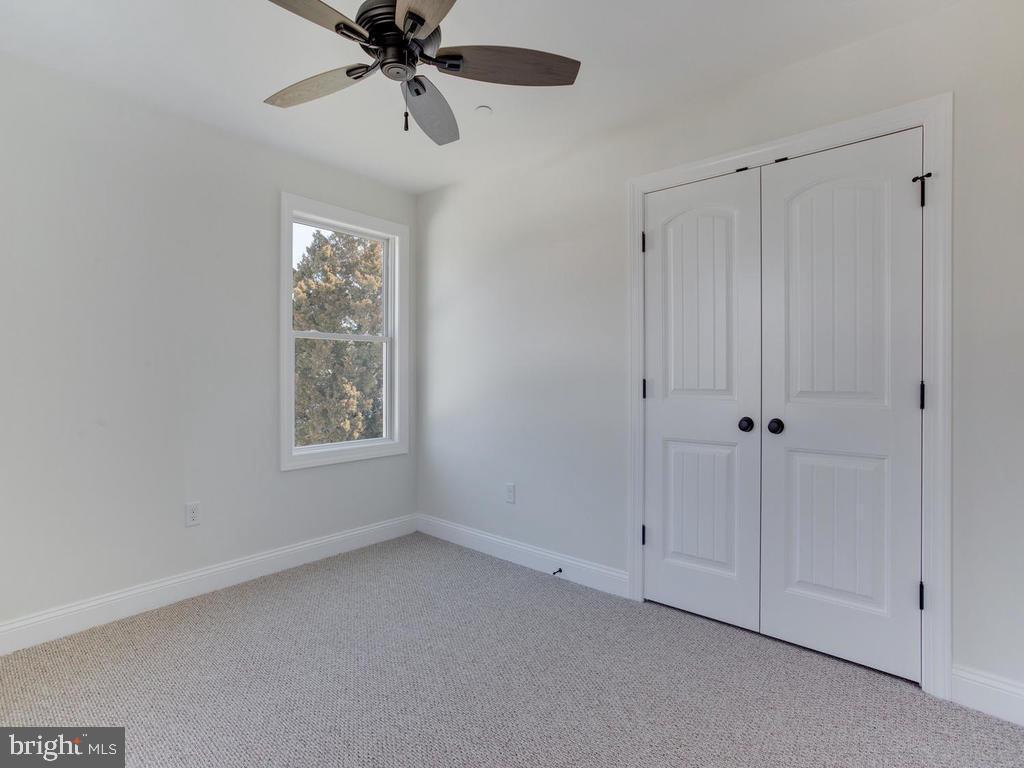 1102 A Collison Road Edgewater, MD 21037 - Photo 17 of 46 3rd bedroom