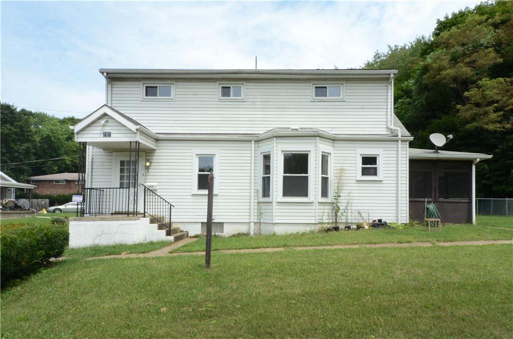 895 Oak Avenue East Rochester, PA 15074 - Photo 1 of 24 Gallery Image 1