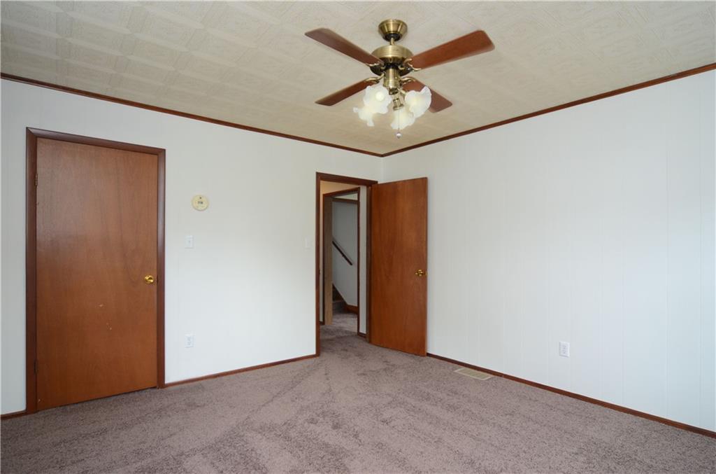 895 Oak Avenue East Rochester, PA 15074 - Photo 12 of 24 Gallery Image 12