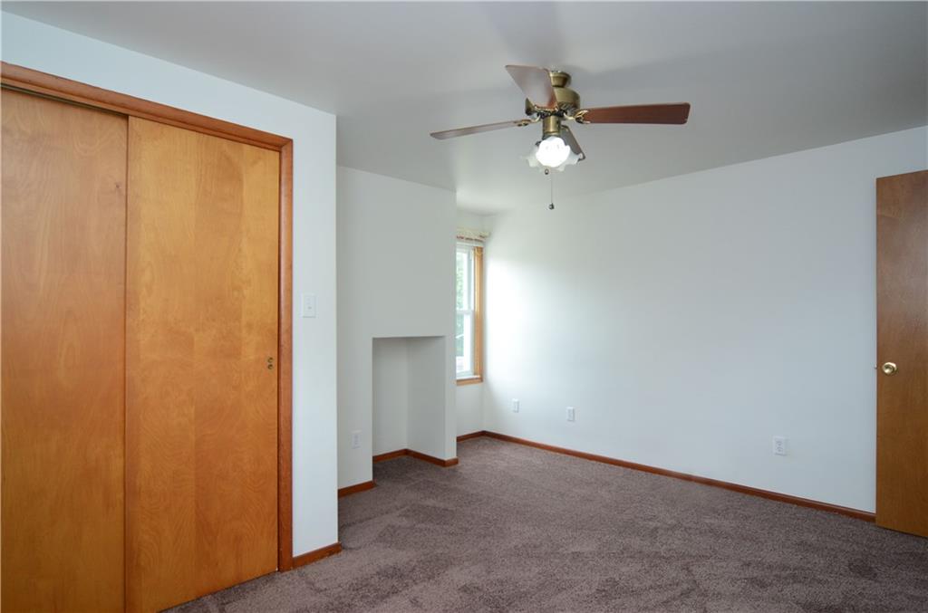 895 Oak Avenue East Rochester, PA 15074 - Photo 16 of 24 Gallery Image 16