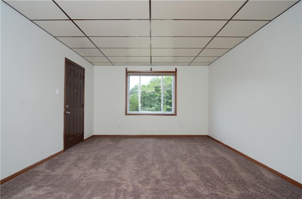 895 Oak Avenue East Rochester, PA 15074 - Photo 23 of 24 Gallery Image 23