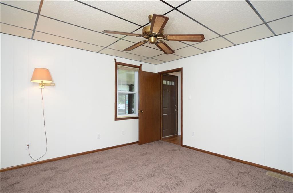 895 Oak Avenue East Rochester, PA 15074 - Photo 8 of 24 Gallery Image 8
