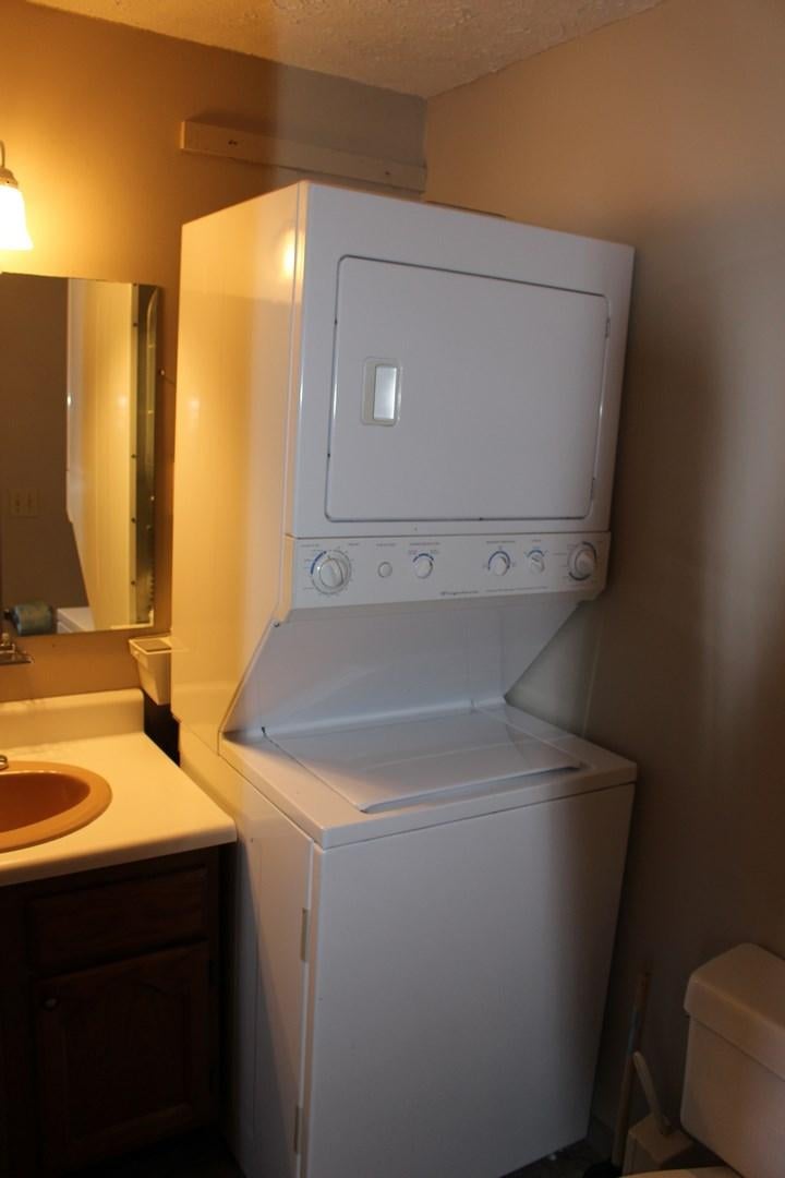47 Ridgewood Street Snowshoe, WV 26209 - Photo 15 of 22 Gallery Image 15
