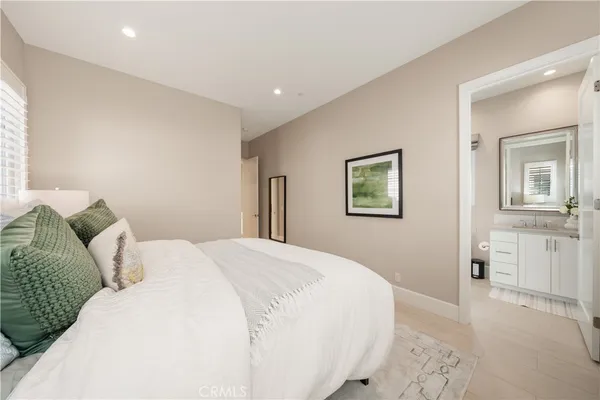 $2,488,000 | 126 Bellini, Irvine, CA 92602