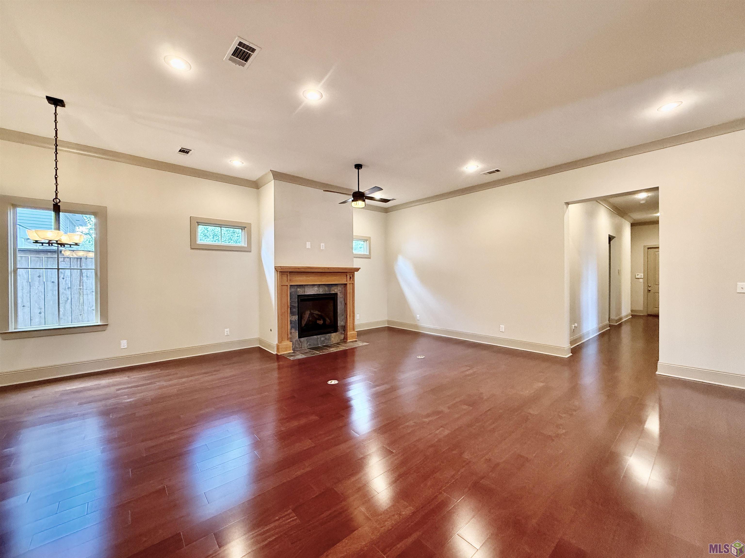 7037 Etage Court Baton Rouge, LA 70806 - Photo 6 of 25