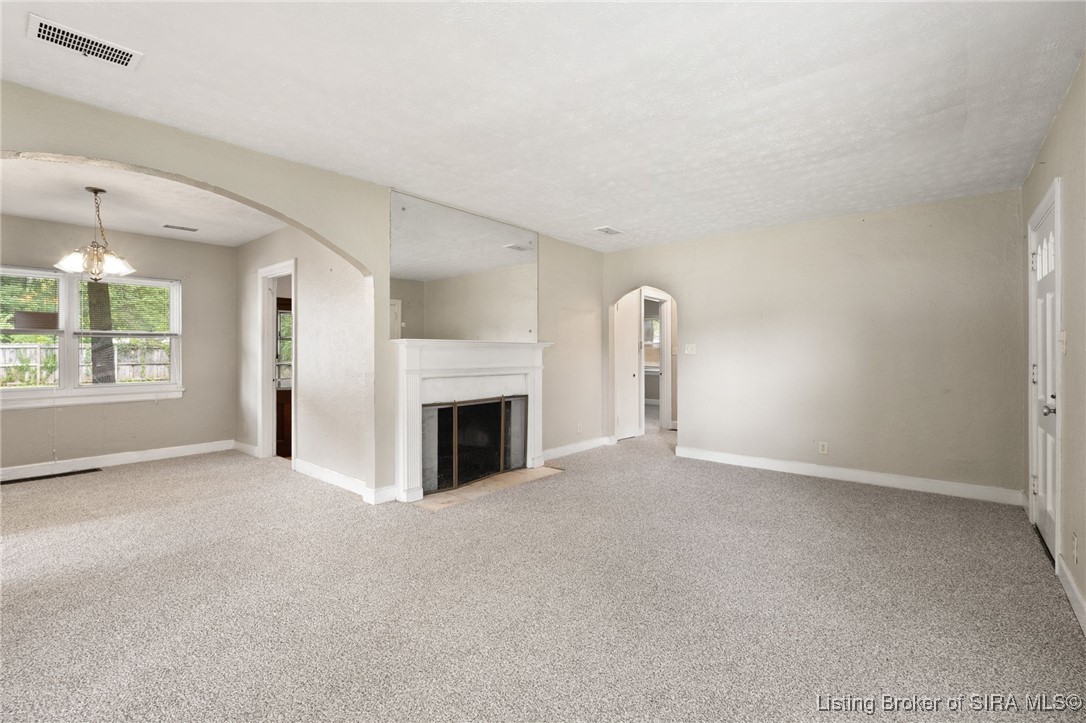 2705 Charlestown Road New Albany, IN 47150 - Photo 12 of 31