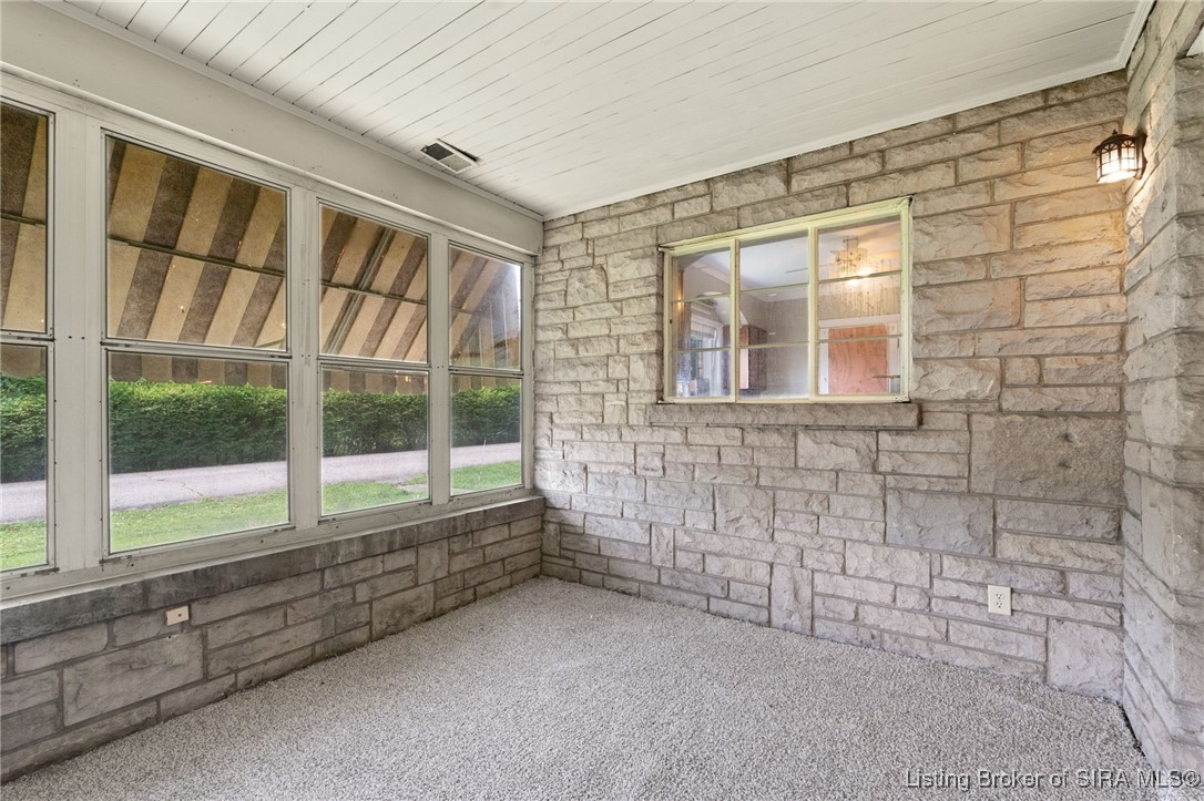 2705 Charlestown Road New Albany, IN 47150 - Photo 13 of 31