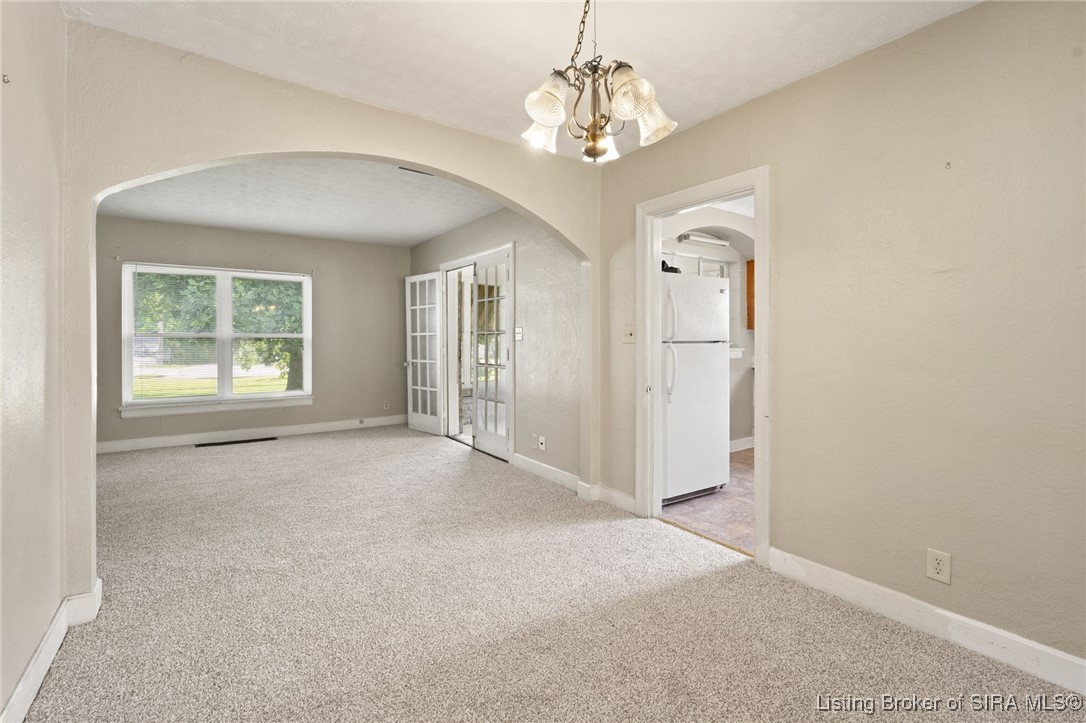 2705 Charlestown Road New Albany, IN 47150 - Photo 17 of 31