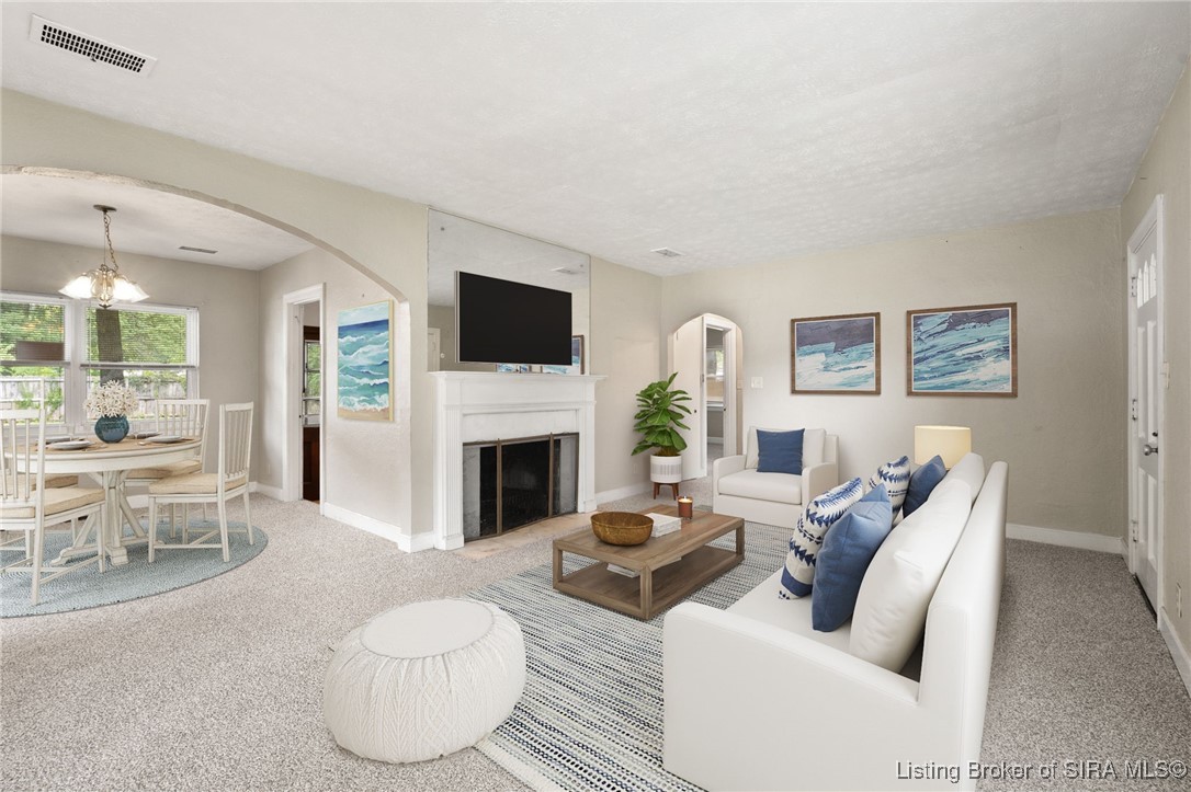 2705 Charlestown Road New Albany, IN 47150 - Photo 2 of 31 virtually staged