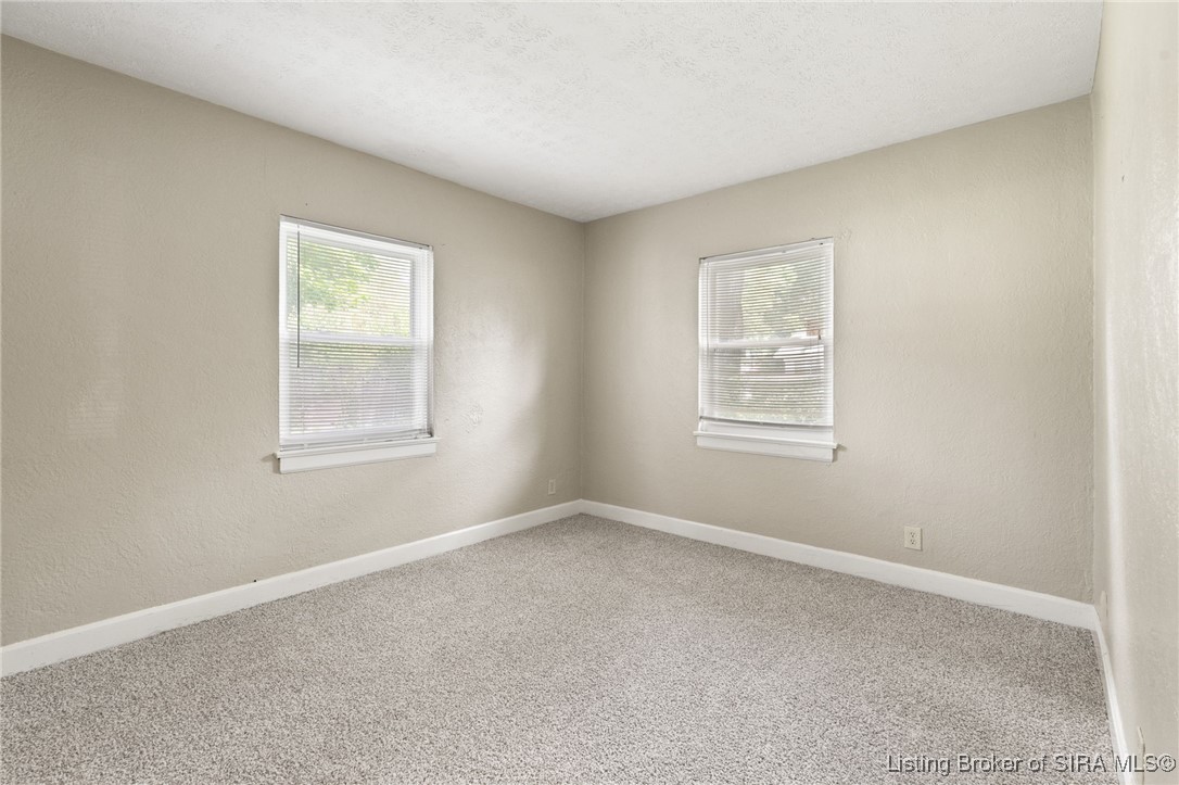 2705 Charlestown Road New Albany, IN 47150 - Photo 27 of 31