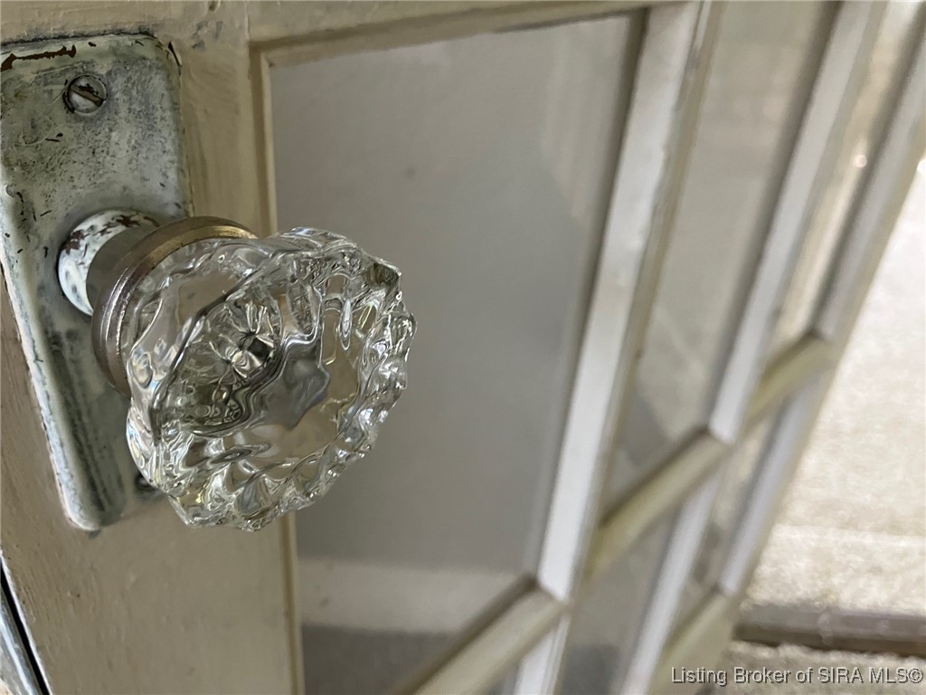 2705 Charlestown Road New Albany, IN 47150 - Photo 6 of 31